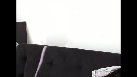 Snapshot of mathews_roses chatting on 09-26-25, 08:57 Marck Mathews online show from 09-26-25, 08:57