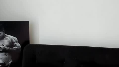 Snapshot of mathews_roses chatting on 10-07-25, 02:25 Marck Mathews online show from 10-07-25, 02:25