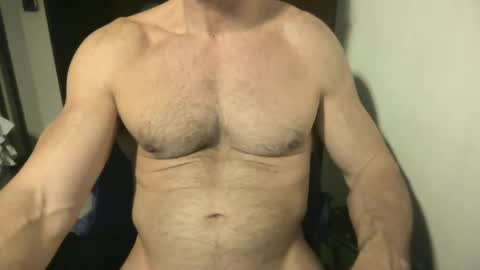 Snapshot of matiasmartin2030 chatting on 03-07-26, 12:29 MatiasMatureMuscle online show from 03-07-26, 12:29