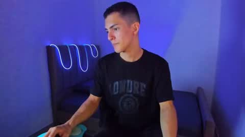 Matias online show from 07-23-26, 03:54