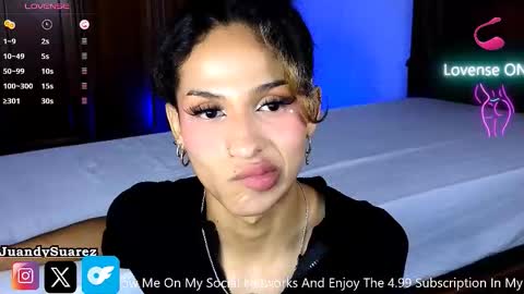 Snapshot of matiu_stonne chatting on 10-04-25, 12:58 Abby Bella online show from 10-04-25, 12:58