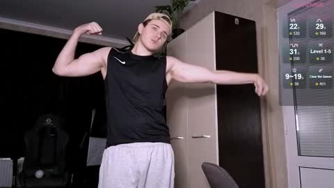 Snapshot of matt_aniston chatting on 12-07-24, 05:53 Matt online show from 12-07-24, 05:53