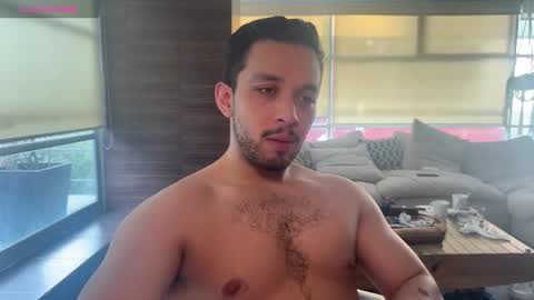 Snapshot of matt_artim chatting on 03-04-25, 01:49 The Matt Leon online show from 03-04-25, 01:49