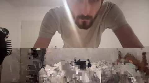 Snapshot of mattcarta chatting on 01-08-25, 11:09 mattcarta online show from 01-08-25, 11:09