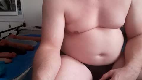 Snapshot of matten80 chatting on 02-01-26, 12:48 matten80 online show from 02-01-26, 12:48