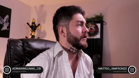 Snapshot of matteo_simpson chatting on 01-06-25, 10:05 Matteo simpson online show from 01-06-25, 10:05