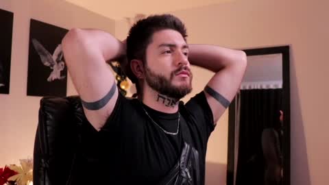 Snapshot of matteo_simpson chatting on 01-07-25, 01:06 Matteo simpson online show from 01-07-25, 01:06