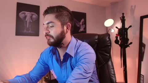 Snapshot of matteo_simpson chatting on 02-05-25, 01:47 Matteo simpson online show from 02-05-25, 01:47