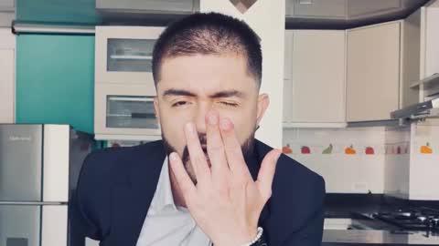 Snapshot of matteo_simpson chatting on 09-29-25, 08:41 Matteo simpson online show from 09-29-25, 08:41