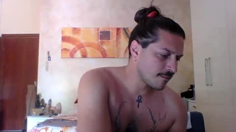 Snapshot of matteushh87 chatting on 06-10-26, 07:18 matteushh87 online show from 06-10-26, 07:18