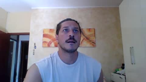 Snapshot of matteushh87 chatting on 06-13-26, 10:24 matteushh87 online show from 06-13-26, 10:24