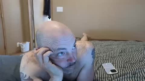 MH online show from 04-26-26, 12:58