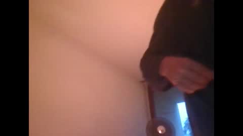 Snapshot of matthy60 chatting on 09-21-25, 05:14 Matthias online show from 09-21-25, 05:14