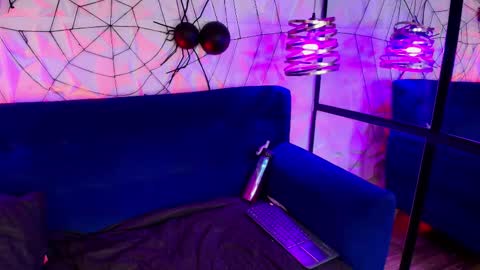 TATIANA  AND ROUS online show from 12-14-25, 11:15