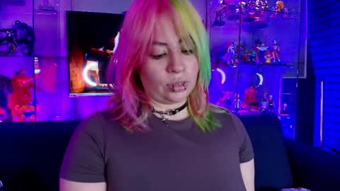 TATIANA  AND ROUS online show from 02-12-26, 11:05