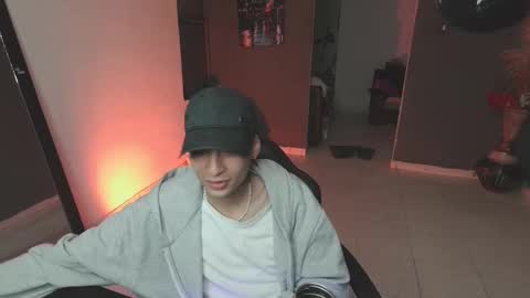 mattias     online show from 02-17-25, 10:47