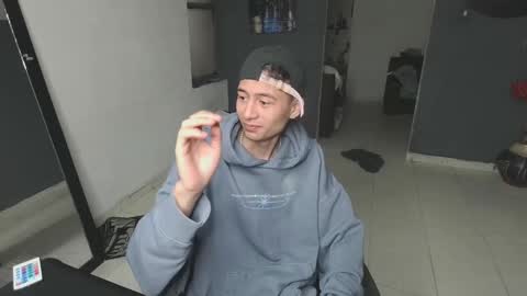 mattias     online show from 02-18-25, 02:16