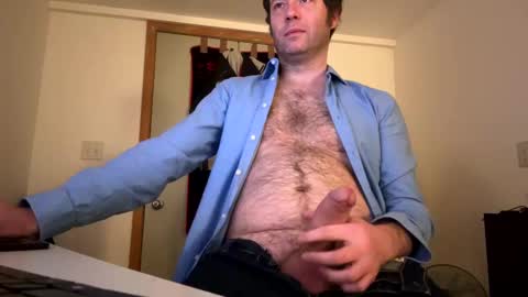 Snapshot of mattiufr chatting on 12-21-24, 01:26 Matt online show from 12-21-24, 01:26