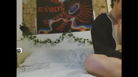 Snapshot of mattiuftm chatting on 10-16-25, 08:48 mattiuftm online show from 10-16-25, 08:48