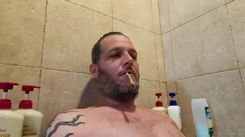 Snapshot of mattmatt4401 chatting on 06-24-26, 06:12 Mattmatt4401 online show from 06-24-26, 06:12