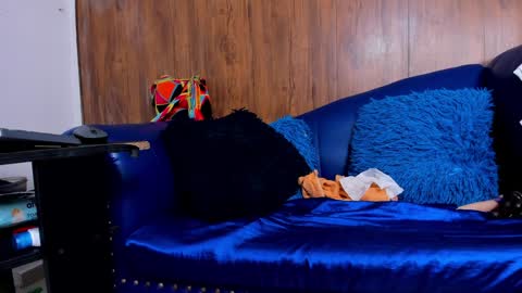 Snapshot of mature_beautiful chatting on 01-24-25, 04:06 Lucy online show from 01-24-25, 04:06