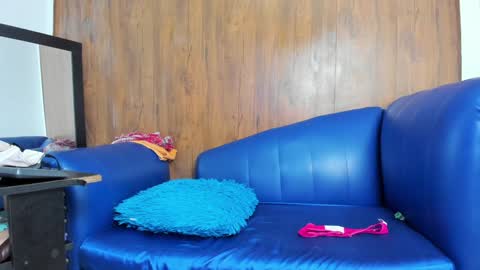 Snapshot of mature_beautiful chatting on 02-06-25, 12:16 Lucy online show from 02-06-25, 12:16