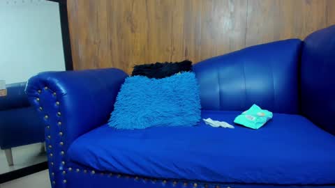 Snapshot of mature_beautiful chatting on 02-13-25, 02:52 Lucy online show from 02-13-25, 02:52