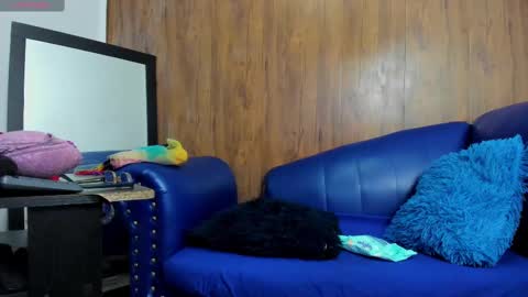 Snapshot of mature_beautiful chatting on 02-14-25, 12:14 Lucy online show from 02-14-25, 12:14