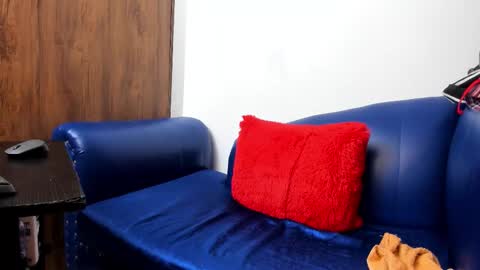 Snapshot of mature_beautiful chatting on 10-14-25, 12:28 Lucy online show from 10-14-25, 12:28