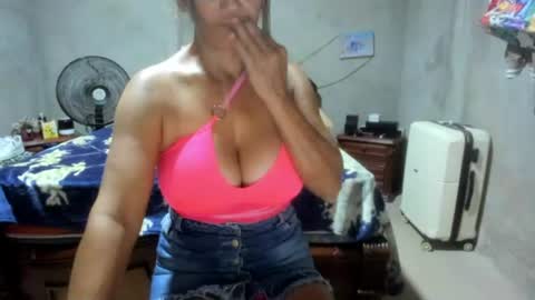 Snapshot of mature_bigboobs__ chatting on 06-27-26, 04:12 mature_bigboobs__ online show from 06-27-26, 04:12