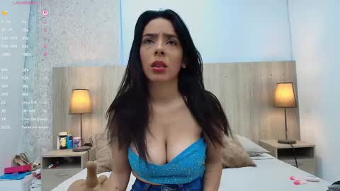 Snapshot of mature_eva chatting on 02-18-25, 11:22 mature_eva online show from 02-18-25, 11:22