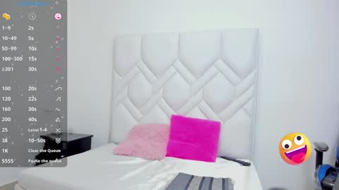 ISABEL online show from 01-13-25, 07:31