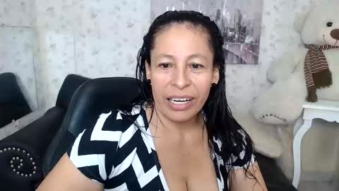 Martina online show from 06-08-26, 09:04