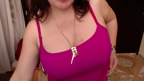 Snapshot of mature_wolf chatting on 12-12-24, 09:15 Sonia online show from 12-12-24, 09:15