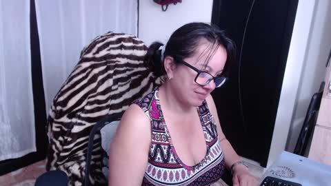 Snapshot of mature_wolf chatting on 02-08-25, 03:31 Sonia online show from 02-08-25, 03:31