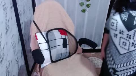 Snapshot of mature_wolf chatting on 03-07-25, 12:34 Sonia online show from 03-07-25, 12:34