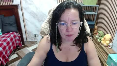 Sonia online show from 04-01-26, 04:37