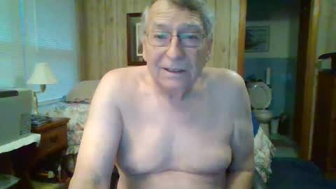 Snapshot of maturecouple1954 chatting on 01-23-25, 01:02 SXECPL55 at G mail Dot Com online show from 01-23-25, 01:02