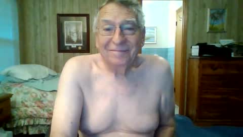 SXECPL55 at G mail Dot Com online show from 04-24-26, 11:23