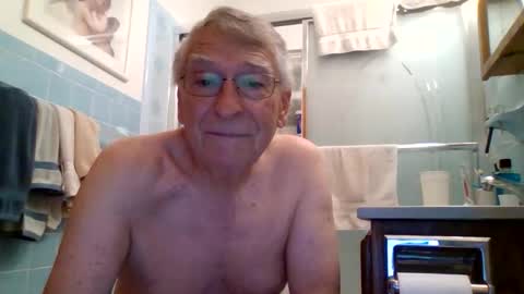 SXECPL55 at G mail Dot Com online show from 04-29-26, 02:15