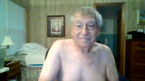 Snapshot of maturecouple1954 chatting on 07-14-26, 11:16 SXECPL55 at G mail Dot Com online show from 07-14-26, 11:16