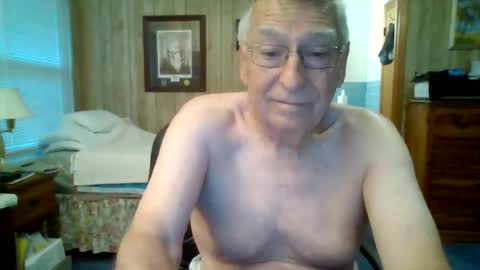 Snapshot of maturecouple1954 chatting on 07-20-26, 11:45 SXECPL55 at G mail Dot Com online show from 07-20-26, 11:45