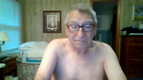 Snapshot of maturecouple1954 chatting on 07-28-26, 11:17 SXECPL55 at G mail Dot Com online show from 07-28-26, 11:17