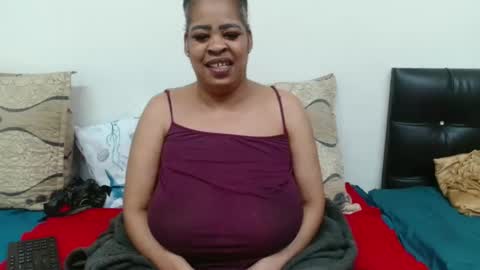 QUEEN online show from 04-23-26, 12:29