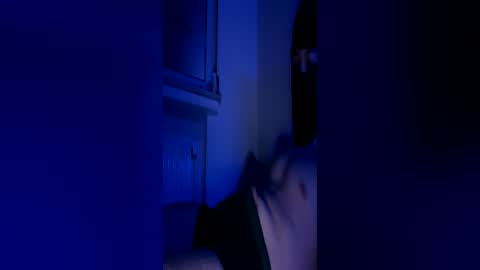 matze1718 online show from 06-12-26, 09:52