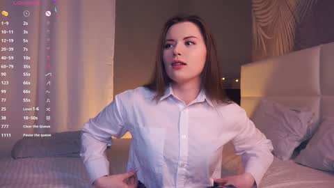 Snapshot of maudhaskell chatting on 01-26-25, 04:09 Lily online show from 01-26-25, 04:09