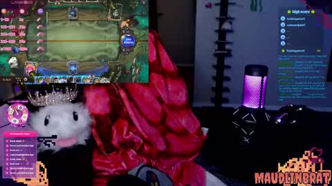 Snapshot of maudlinbrat chatting on 09-30-25, 01:32 maudLin online show from 09-30-25, 01:32