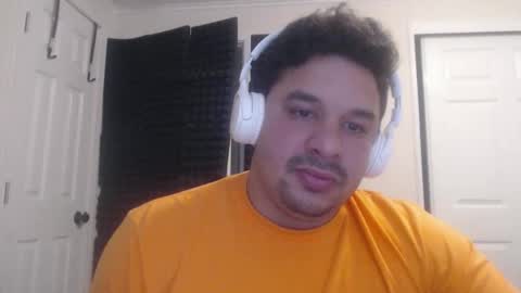 Snapshot of mauro656 chatting on 10-06-25, 10:51 mauro656 online show from 10-06-25, 10:51