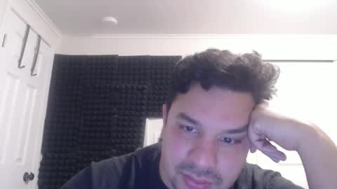 Snapshot of mauro656 chatting on 12-17-25, 07:58 mauro656 online show from 12-17-25, 07:58