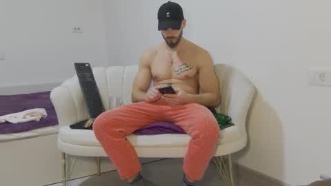 mauro_real_man online show from 02-14-26, 06:15